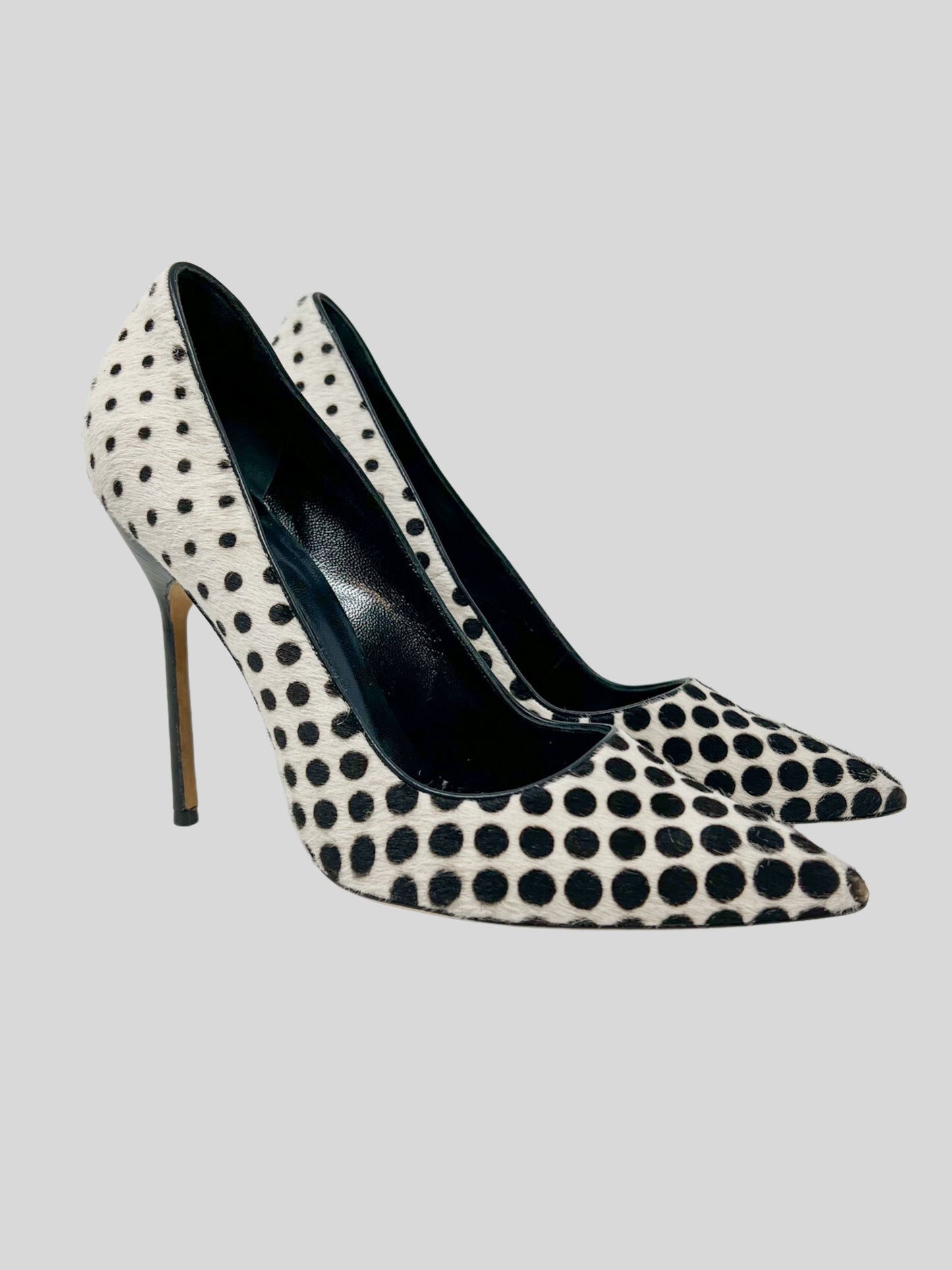 MANOLO BLAHNIK Pony Hair Polka Dot Stiletto Heels - 9 US | 39 IT