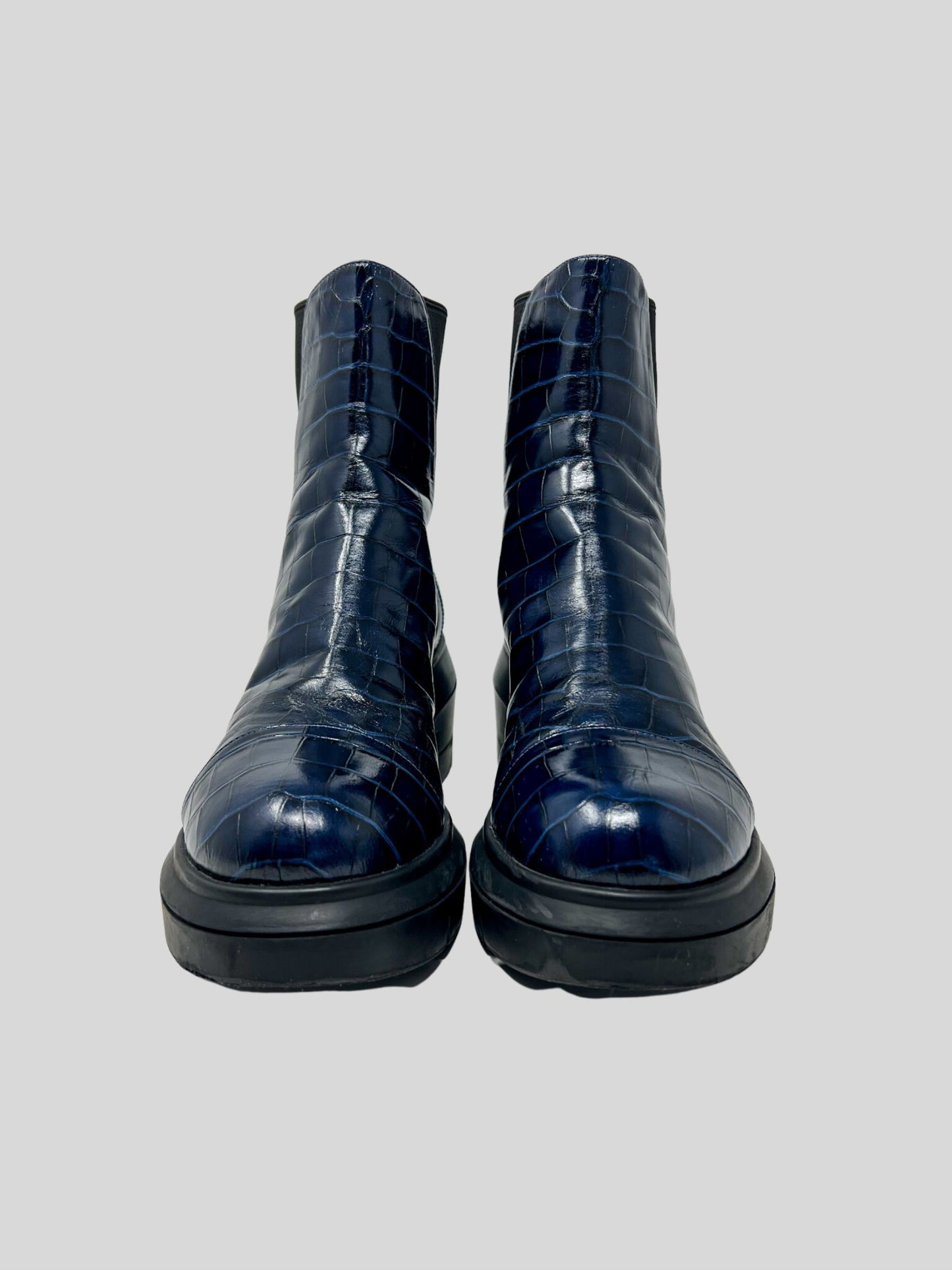 STUART WEITZMAN Chelsea Boots - 11 US