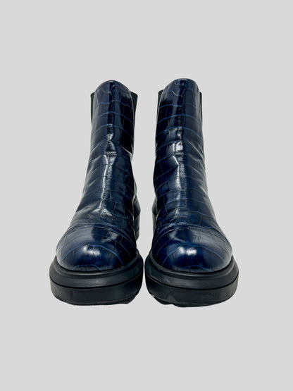 STUART WEITZMAN Chelsea Boots - 11 US