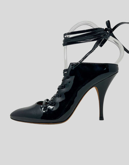 GIVENCHY Patent Leather Sandals - 40 IT | 10 US