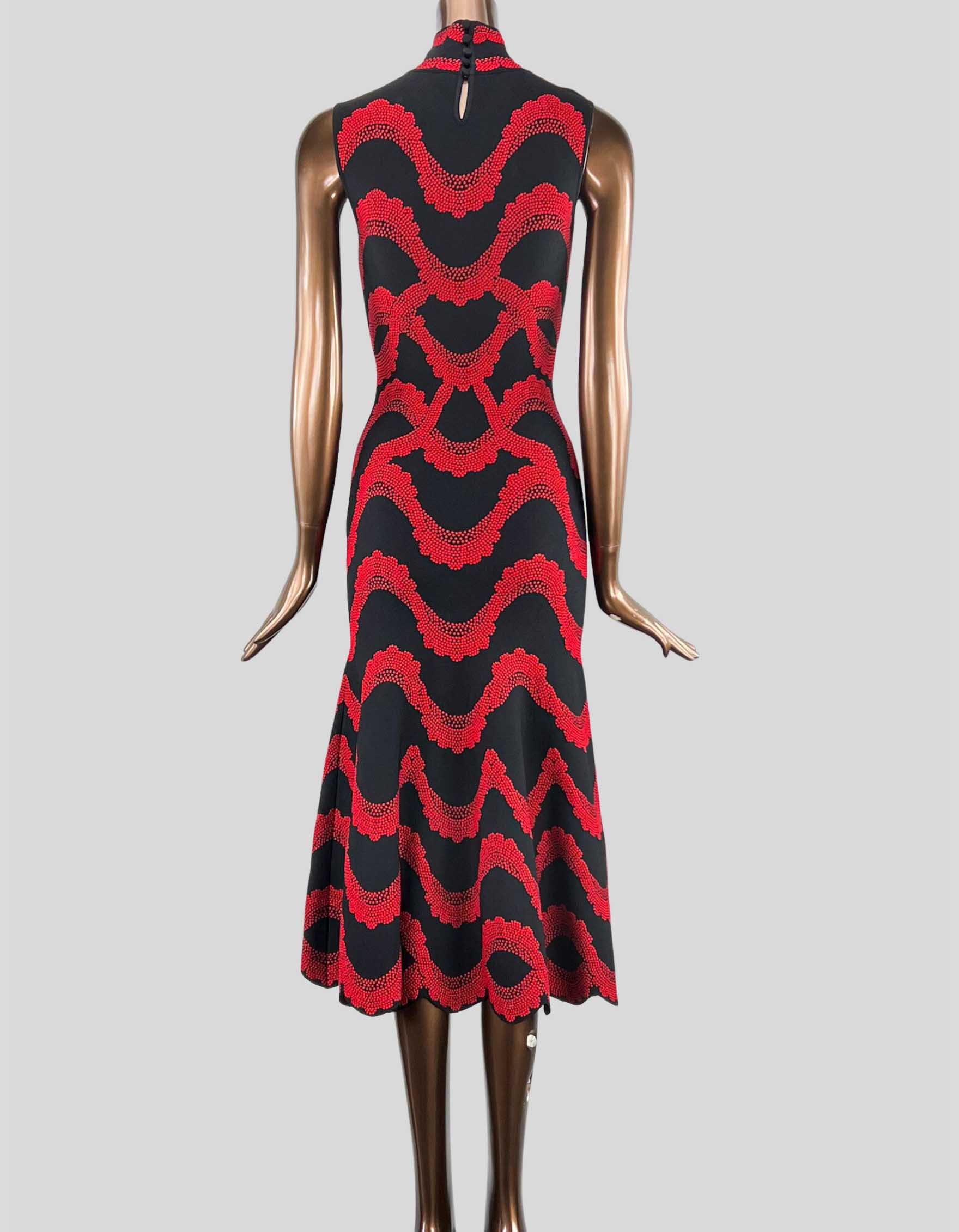 ALEXANDER McQUEEN Midi Dress - Medium LuxAnthropy ALEXANDER McQUEEN Midi Dress - Medium LuxAnthropy