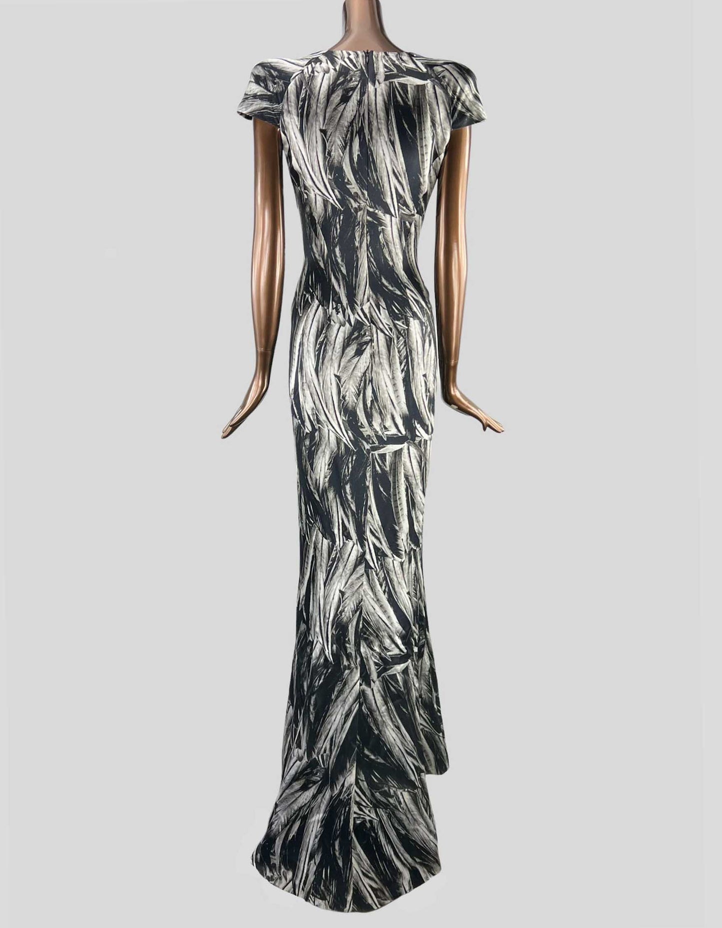 Alexander McQueen Feather Gown Spring 2008 la Dame Blue collection Tribute to Issabella Blow - 40 IT | 4 US