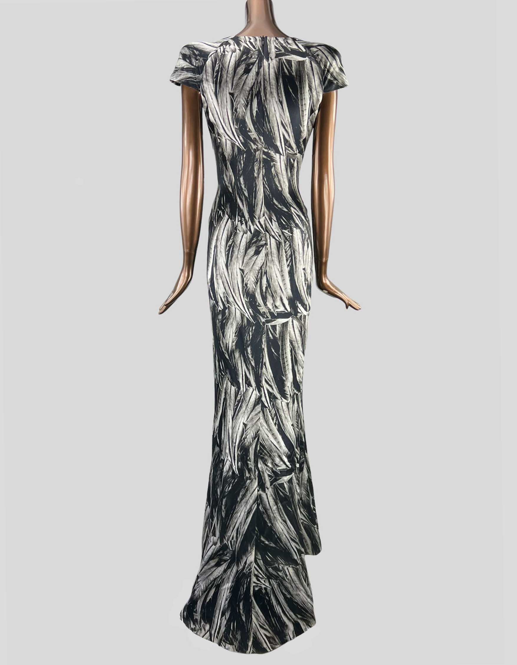 ALEXANDER MCQUEEN Gown - 40 IT ALEXANDER MCQUEEN Gown - 40 IT