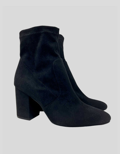 MADDEN GIRL Swift Heels black suede booties - 11 Medium US