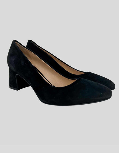 STUART WEITZMAN Black Suede Pumps - 8 US