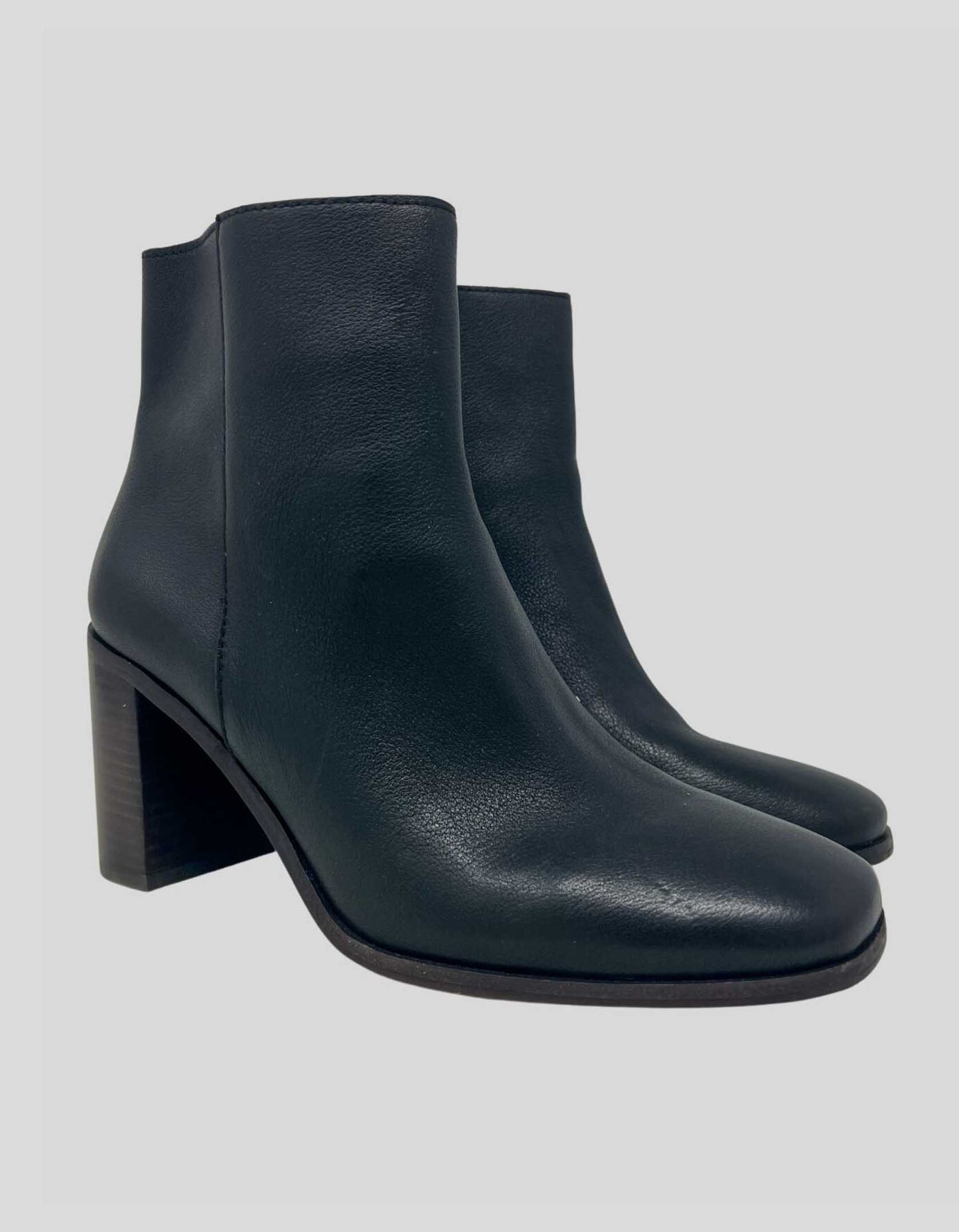 MADEWELL The Essex Ankle Boot - 9 US