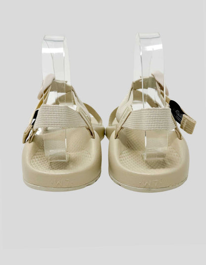 CHACO Adjustable Strap Classic Sandal - 7M US
