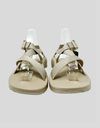 CHACO Adjustable Strap Classic Sandal - 7M US