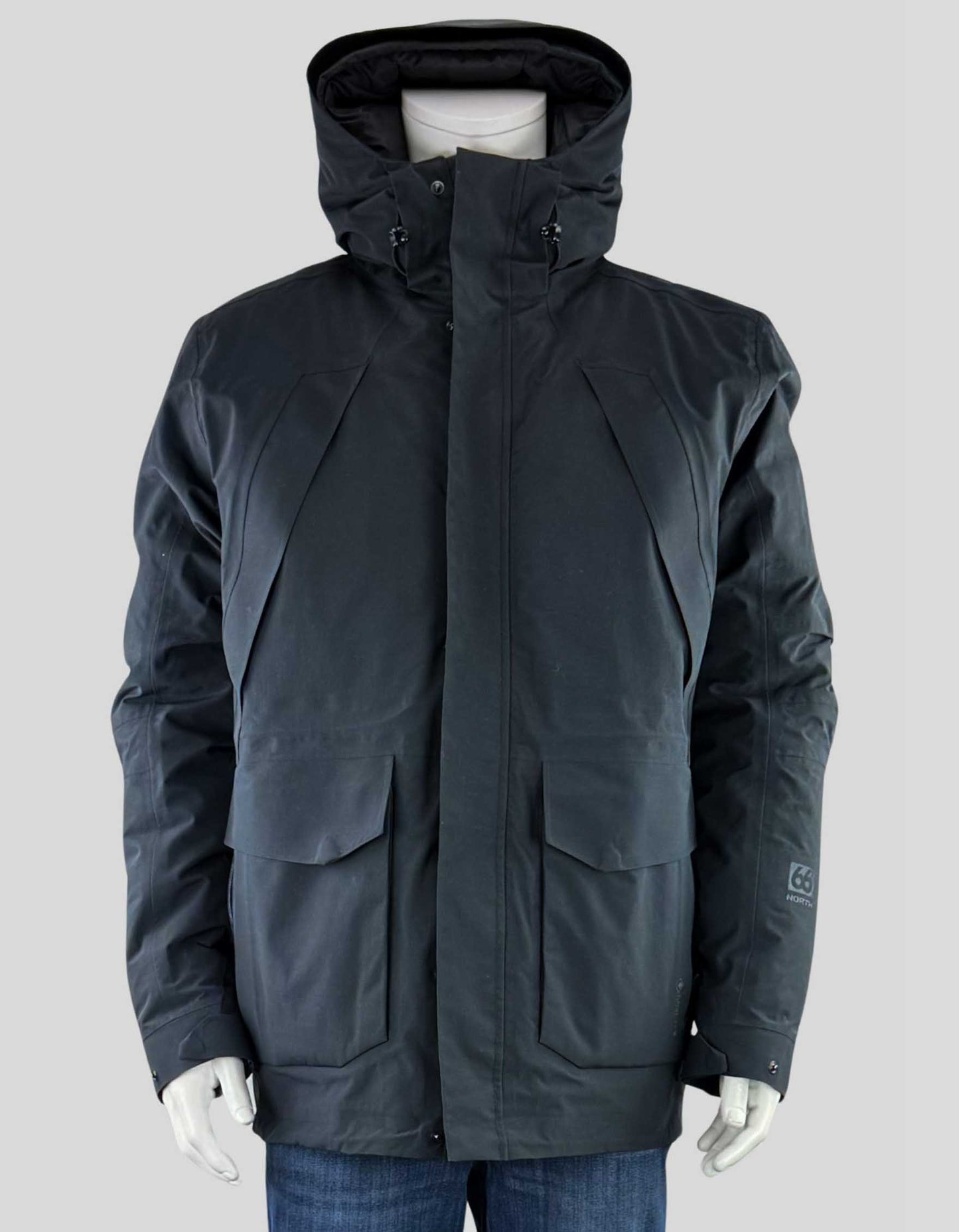 66 NORTH Down Coat - Large – LuxAnthropy 66 NORTH Down Coat - Large – LuxAnthropy