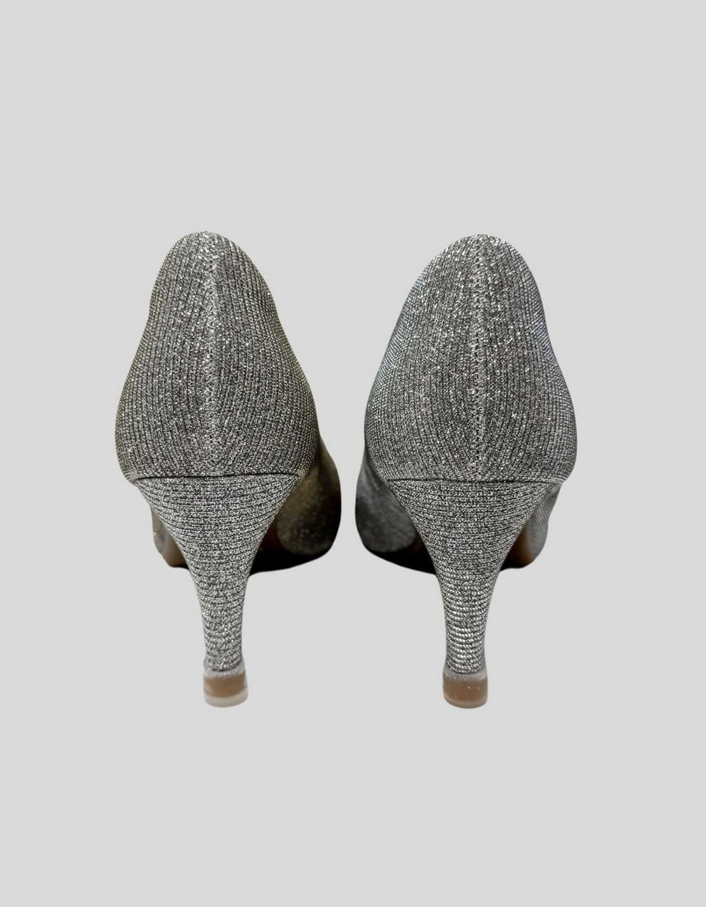 KELLY & KATIE Silver Pumps - 8 US