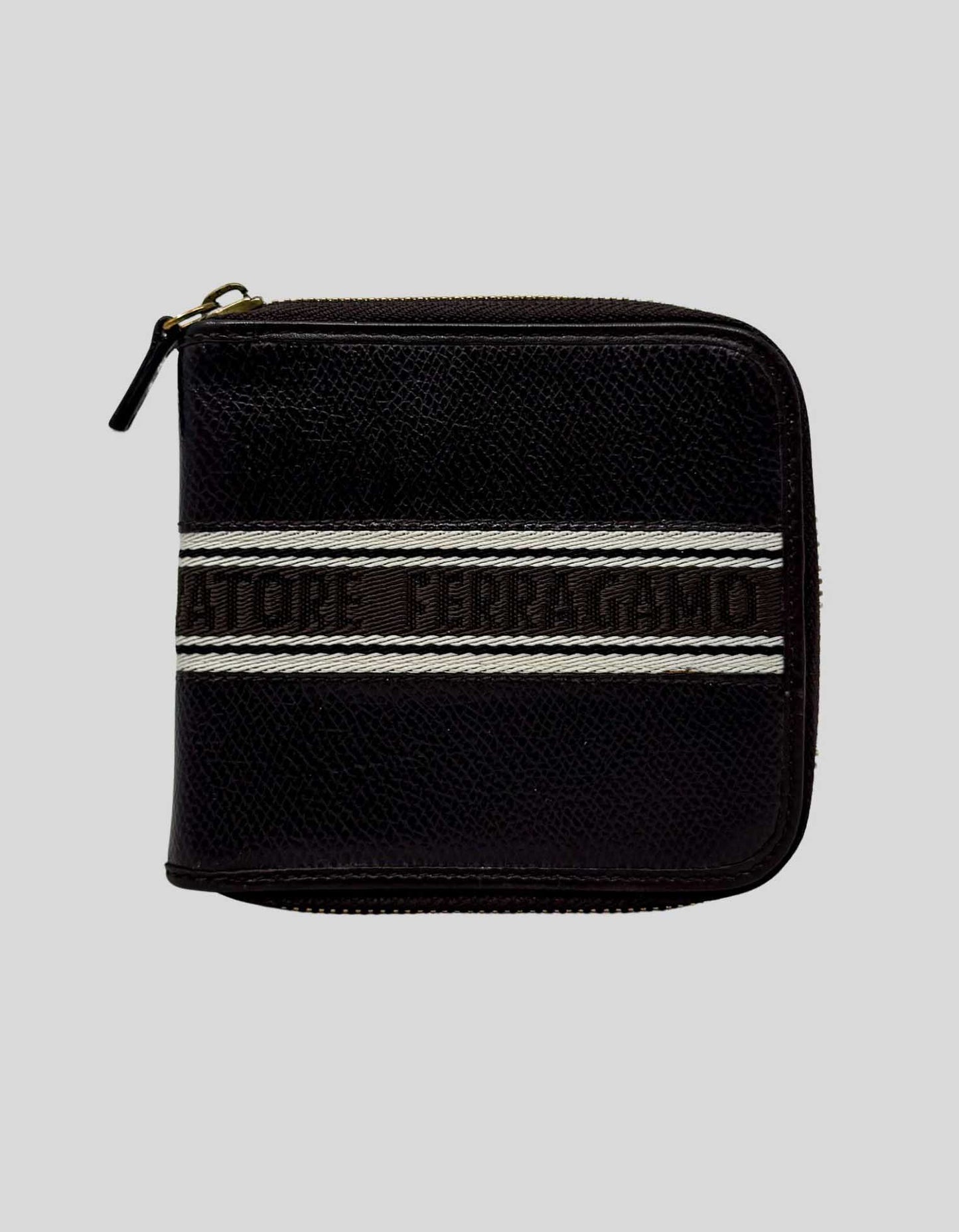 SALVATORE FERRAGAMO Zip-around Wallet