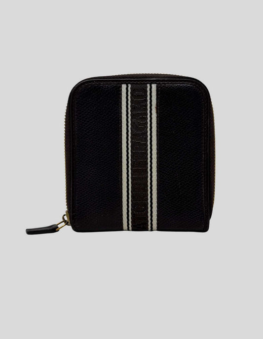 SALVATORE FERRAGAMO Zip-around Wallet