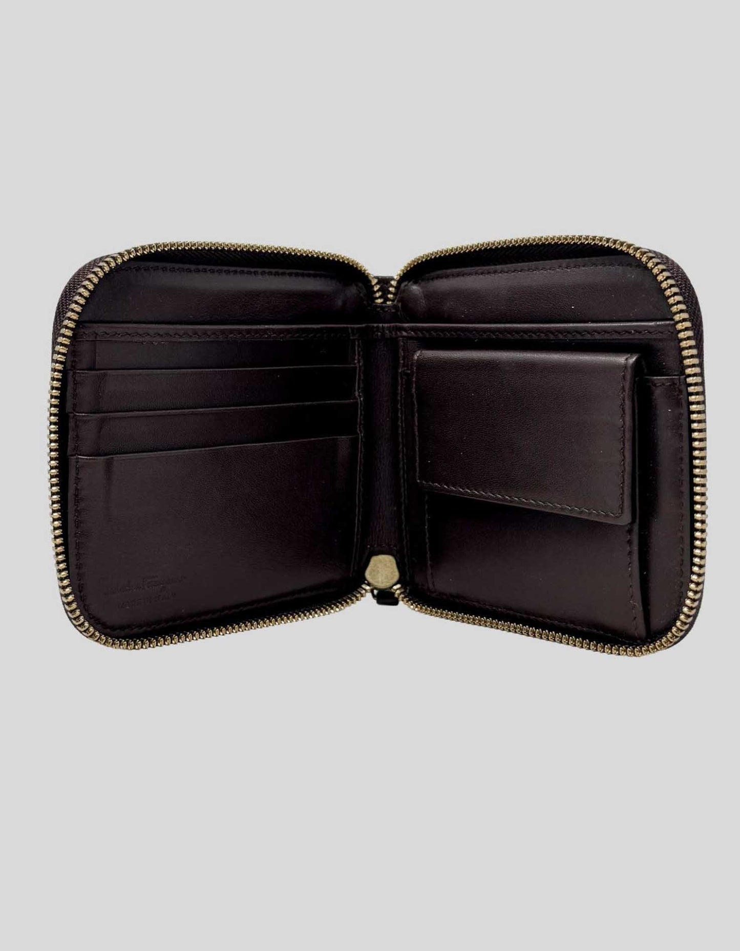 SALVATORE FERRAGAMO Zip-around Wallet