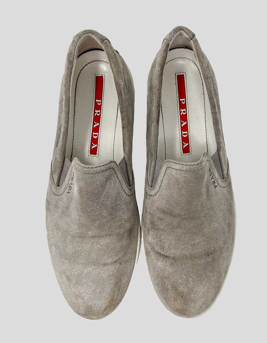 PRADA Sneakers - 37 IT | 7 US