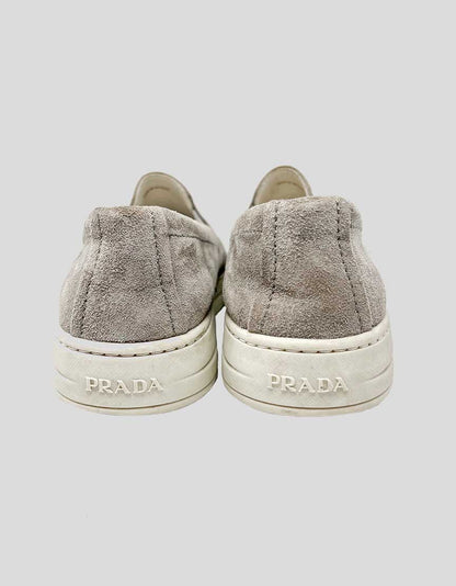 PRADA Sneakers - 37 IT | 7 US