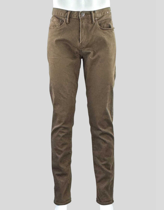 GAP 5-pocket jeans in brown. Slim Fit with stretch. Straight leg.