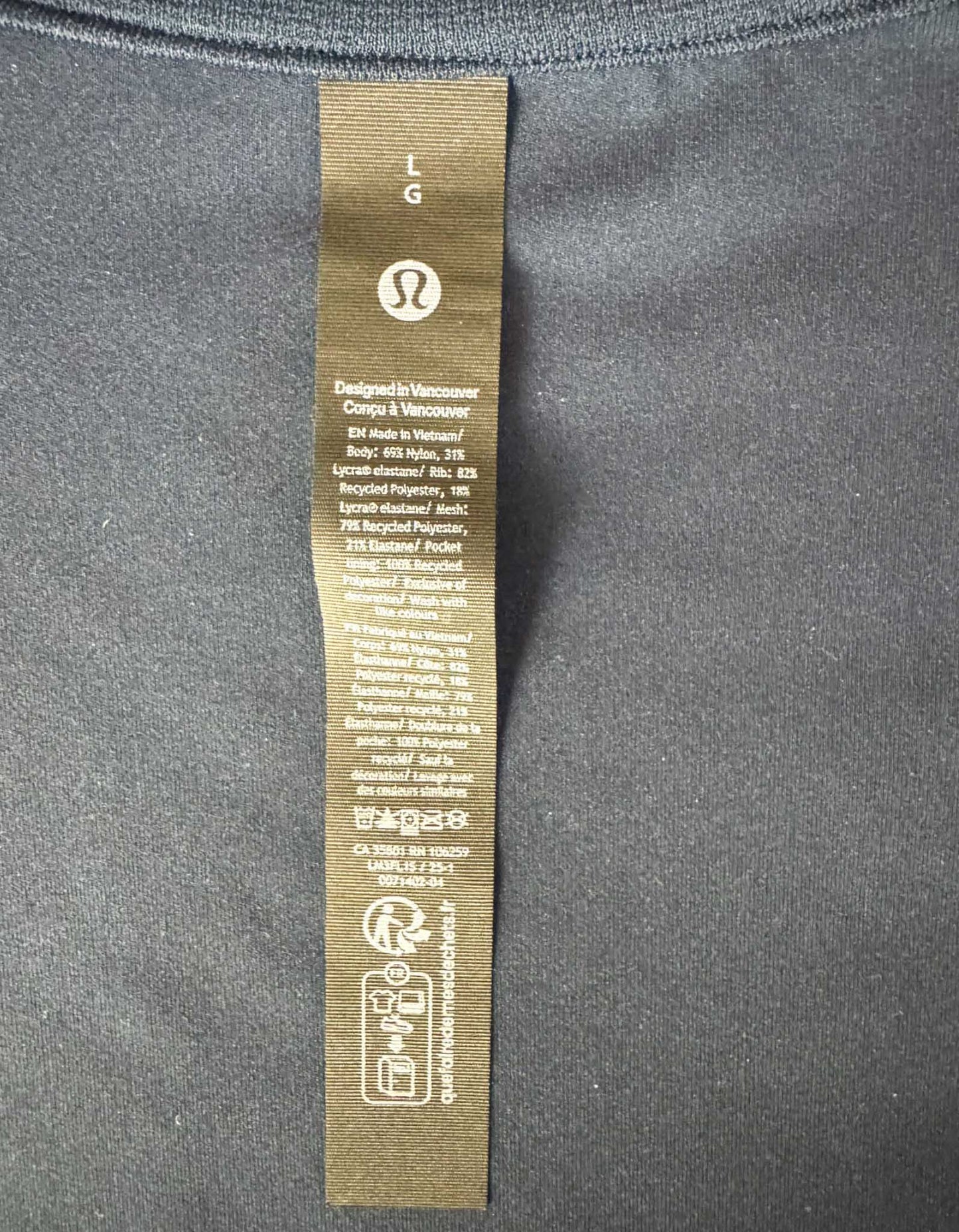 LULULEMON Jacket - Large