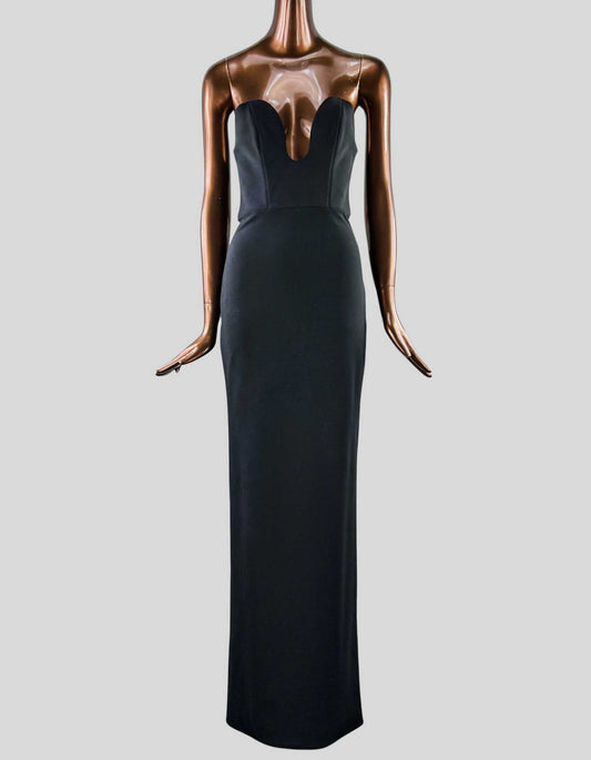 SOLACE LONDON Audrey Maxi Dress. Floor length. Corseted bodice. Strapless. Body-conscious fit. Back zip closure.