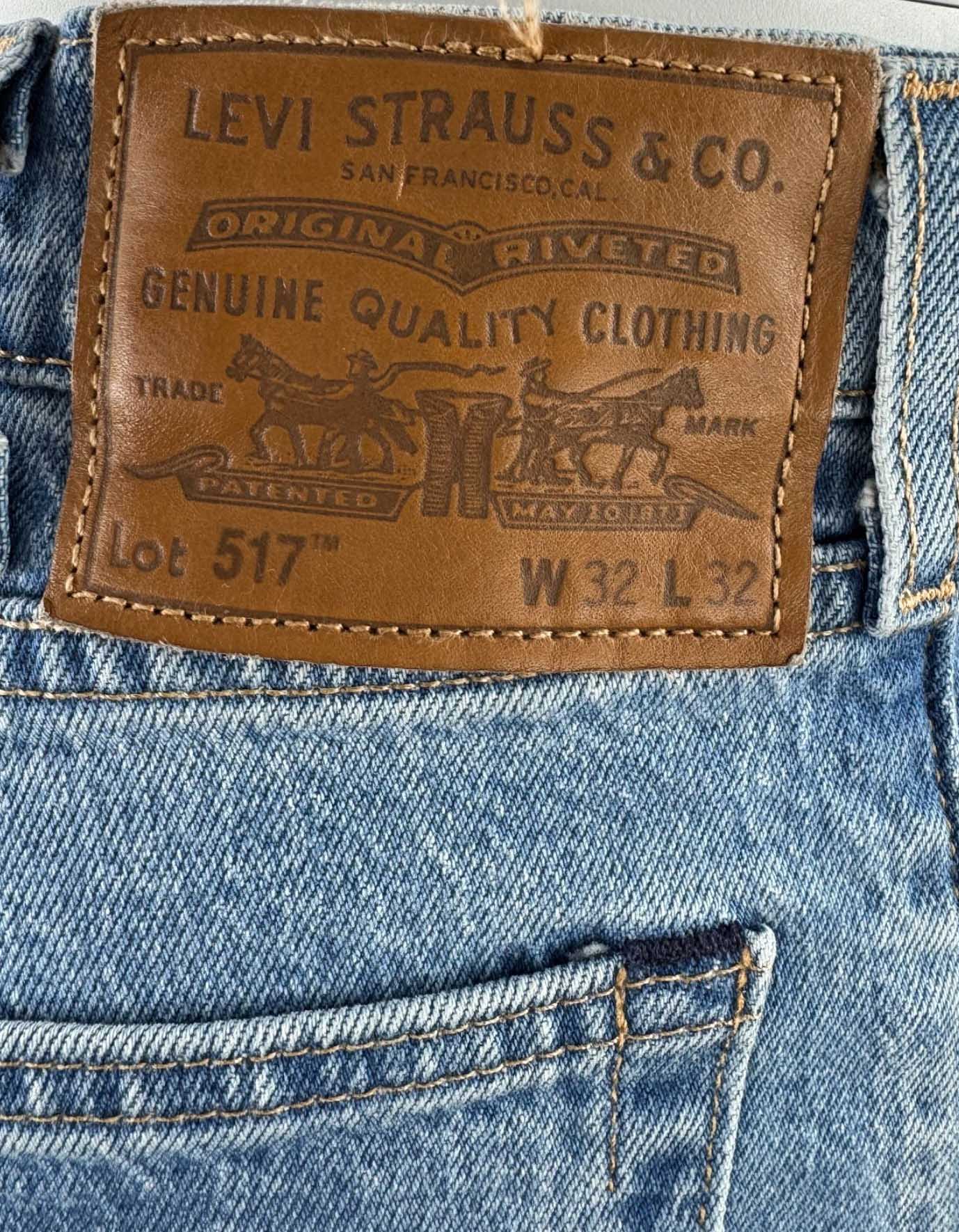 LEVI'S Bootcut Jeans - 32W x 32L
