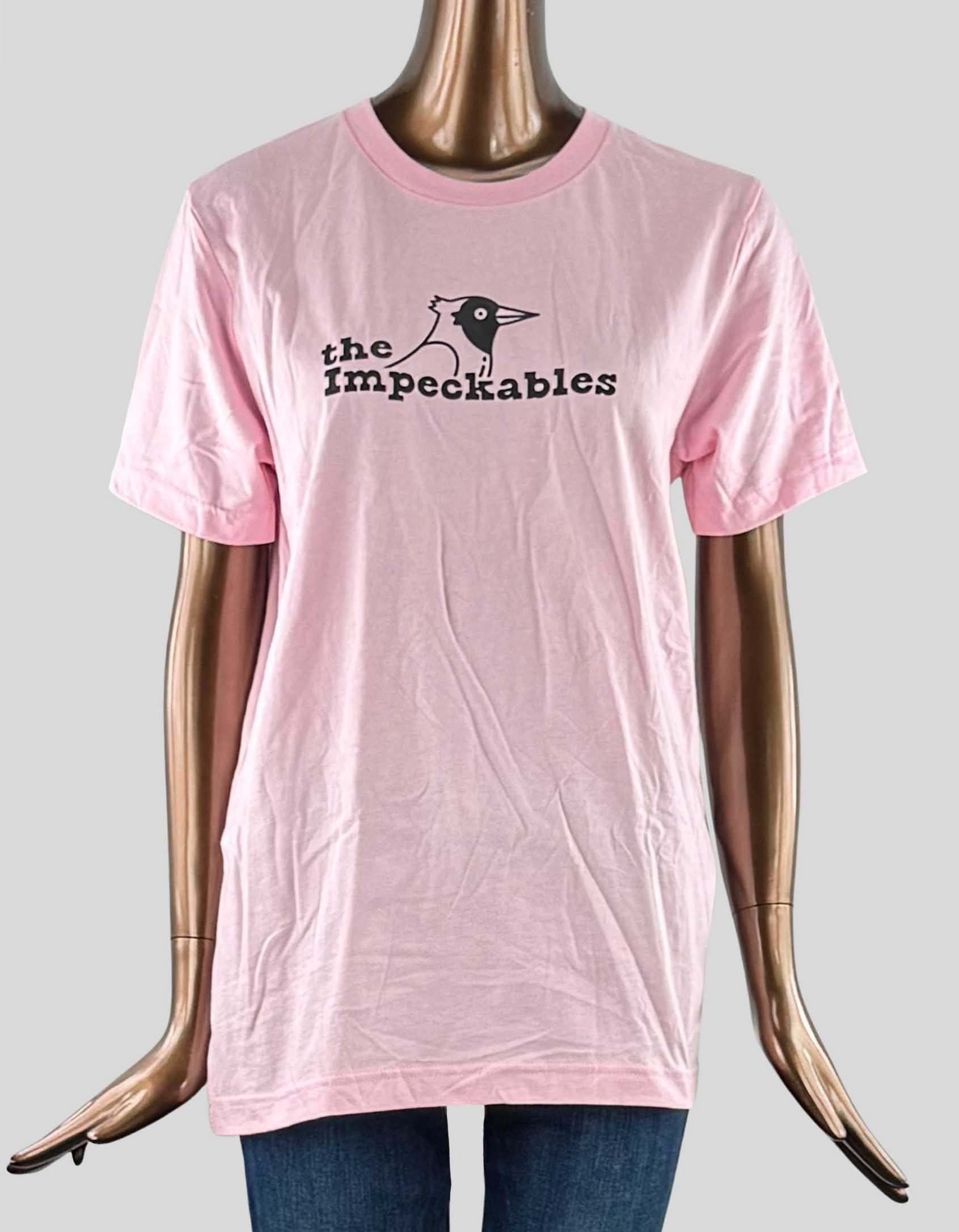 GILDAN 'The Impeckables' T-shirt in pink. Crewneck. Short sleeve.