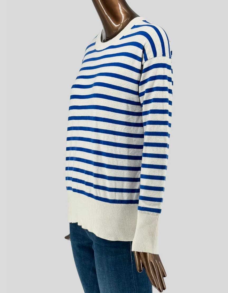 DENVER HAYES Blue Striped Crewneck Sweater - Medium