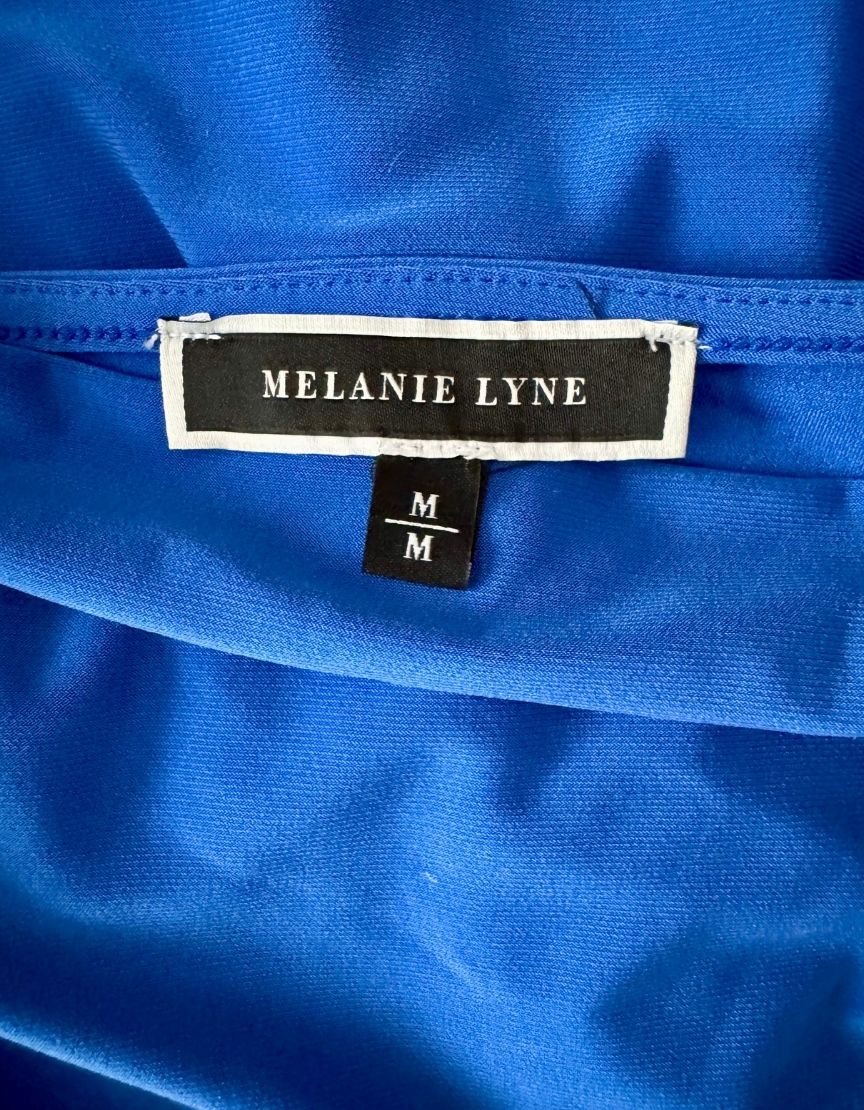 MELANIE LYNE Cowl Neck Sleeveless Top - Medium