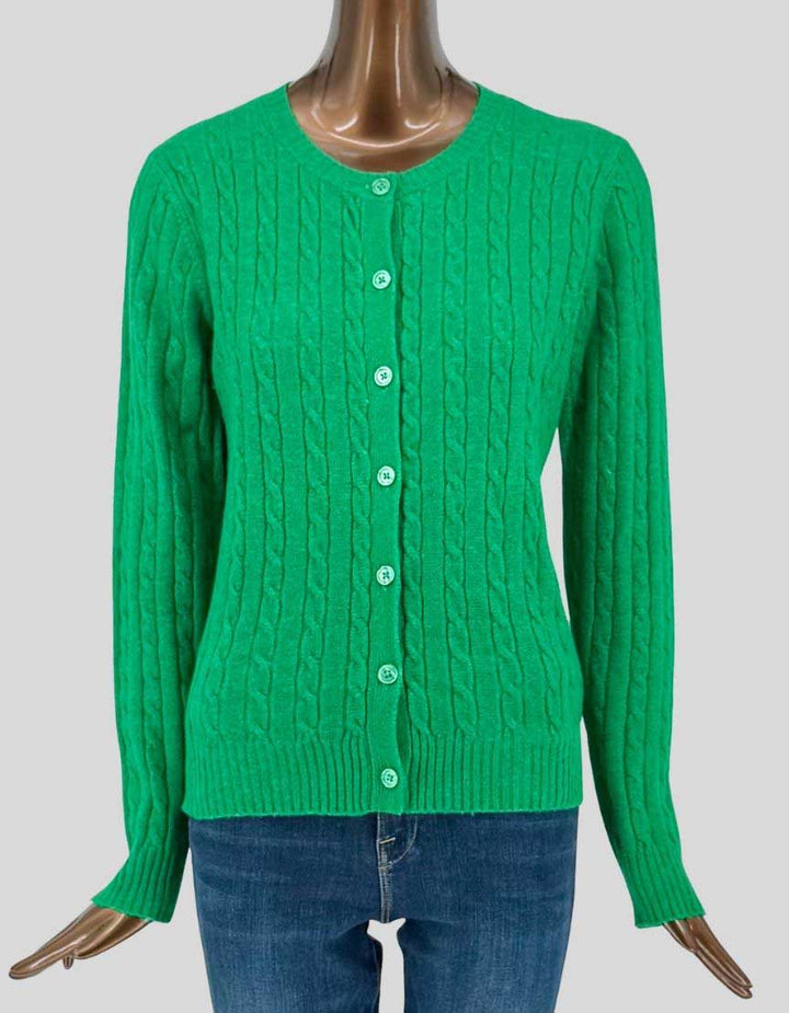 Hallmark movie outfits – LuxAnthropy