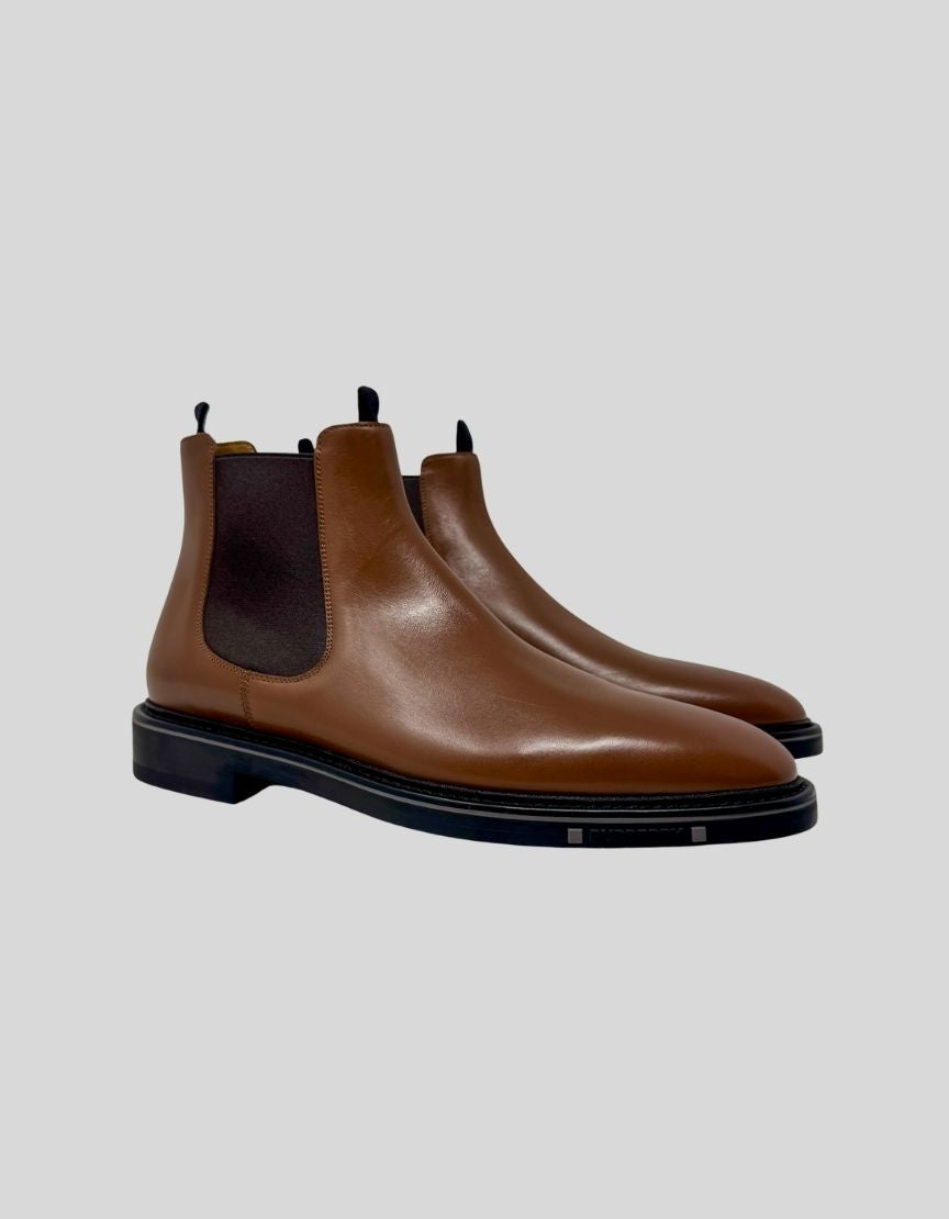 BURBERRY Classic Leather Chelsea Boots w/ Tags - 9 US | 42 EU | 8 UK