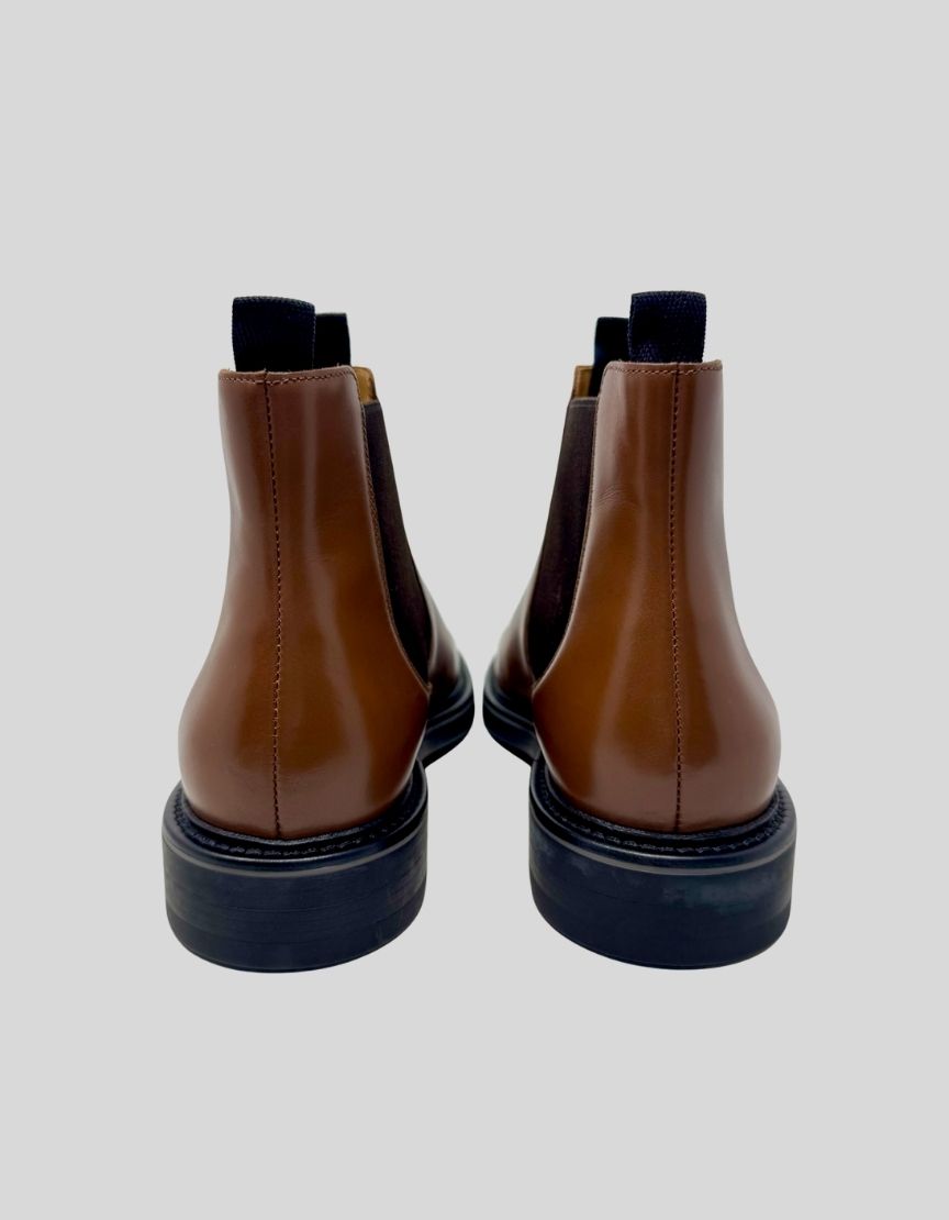 BURBERRY Classic Leather Chelsea Boots w/ Tags - 9 US | 42 EU | 8 UK