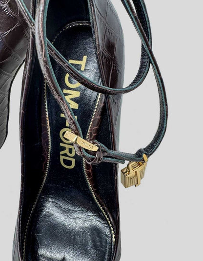 TOM FORD Padlock Ankle Strap Pumps - 40 IT | 10 US