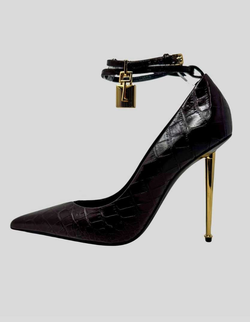 TOM FORD Padlock Ankle Strap Pumps - 40 IT | 10 US
