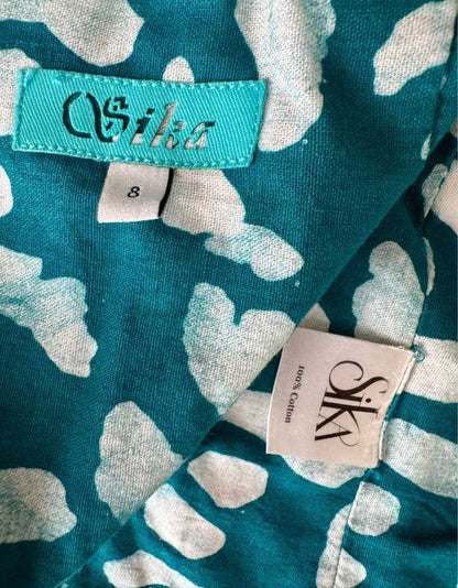 SILKA Abstract Print Off-Shoulder Ruffle Crop Top - 8 US