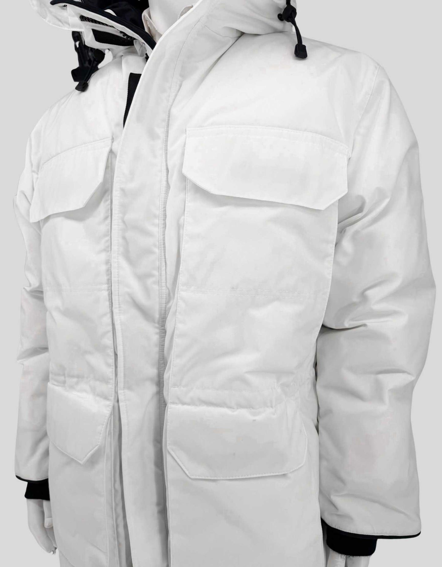 CANADA GOOSE Expedition Parka – Medium - LuxAnthropy