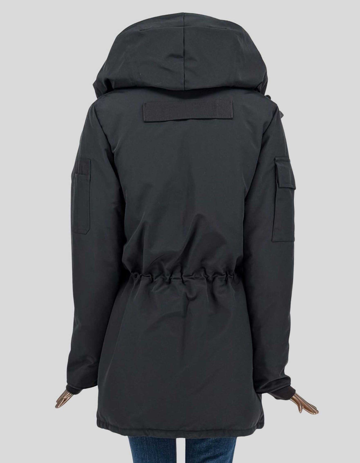 CANADA GOOSE Expedition Parka – Medium - LuxAnthropy